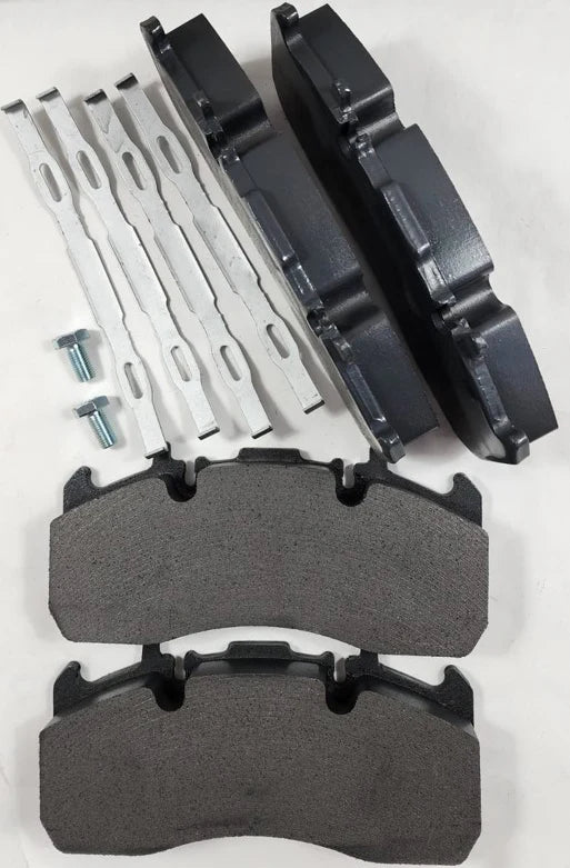 09.24408.24- Disk Brakes Pad 1777
