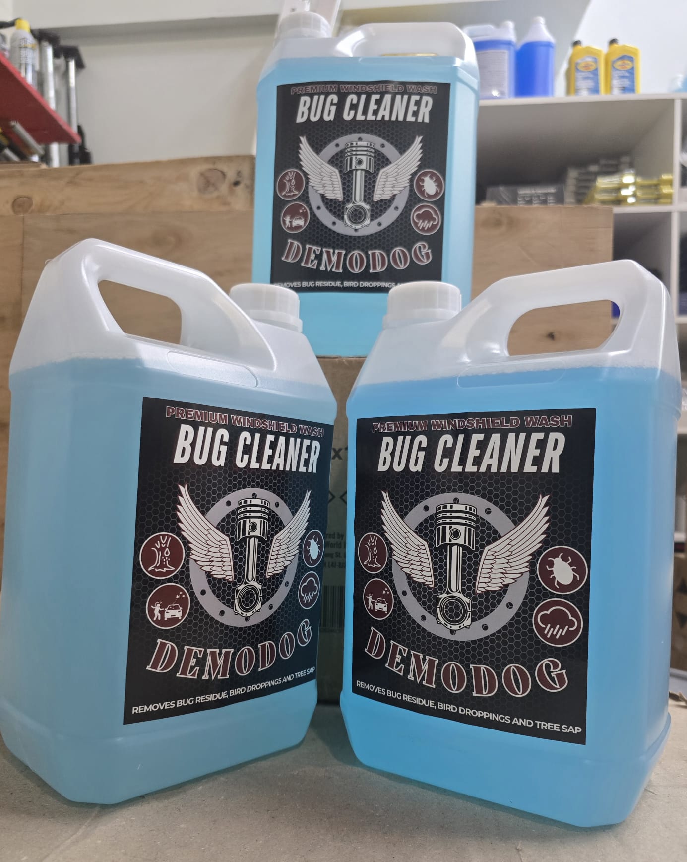 09.24034.24- Bug Cleaner- Demodog